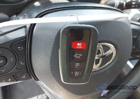 2020 Toyota Rav4 Xle z USA, uszkodzony, nr VIN 2T3W1RFV0LW063629